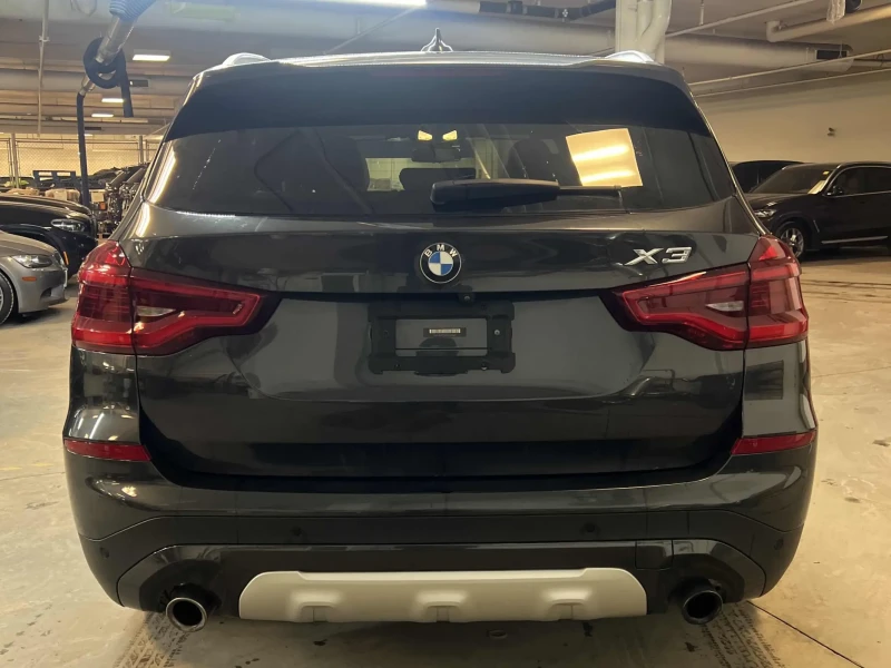 BMW X3 CARFAX, снимка 4 - Автомобили и джипове - 53493555