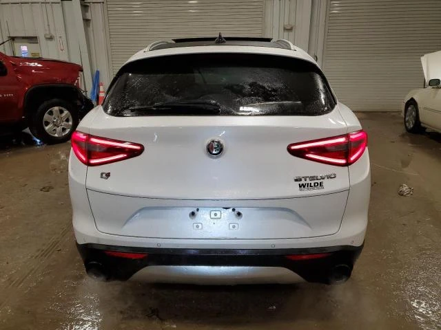 Alfa Romeo Stelvio TI Q4 , снимка 6 - Автомобили и джипове - 48635986