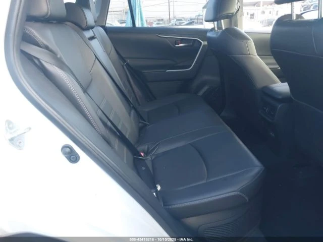 Toyota Rav4 HYBRID XLE PREMIUM | Mobile.bg   13