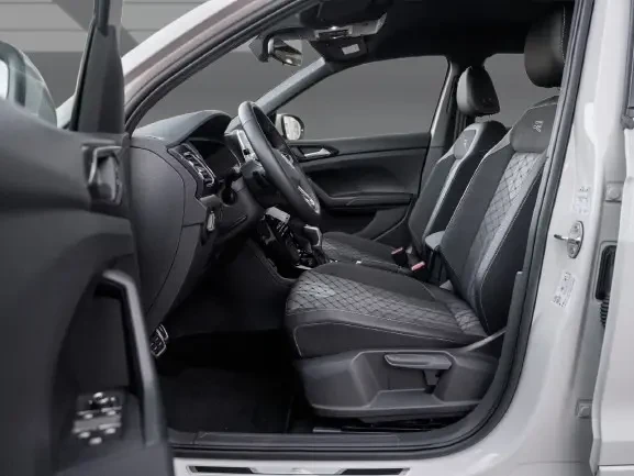 VW T-Cross 1.0 TSI = R-Line = Гаранция, снимка 4 - Автомобили и джипове - 54178377