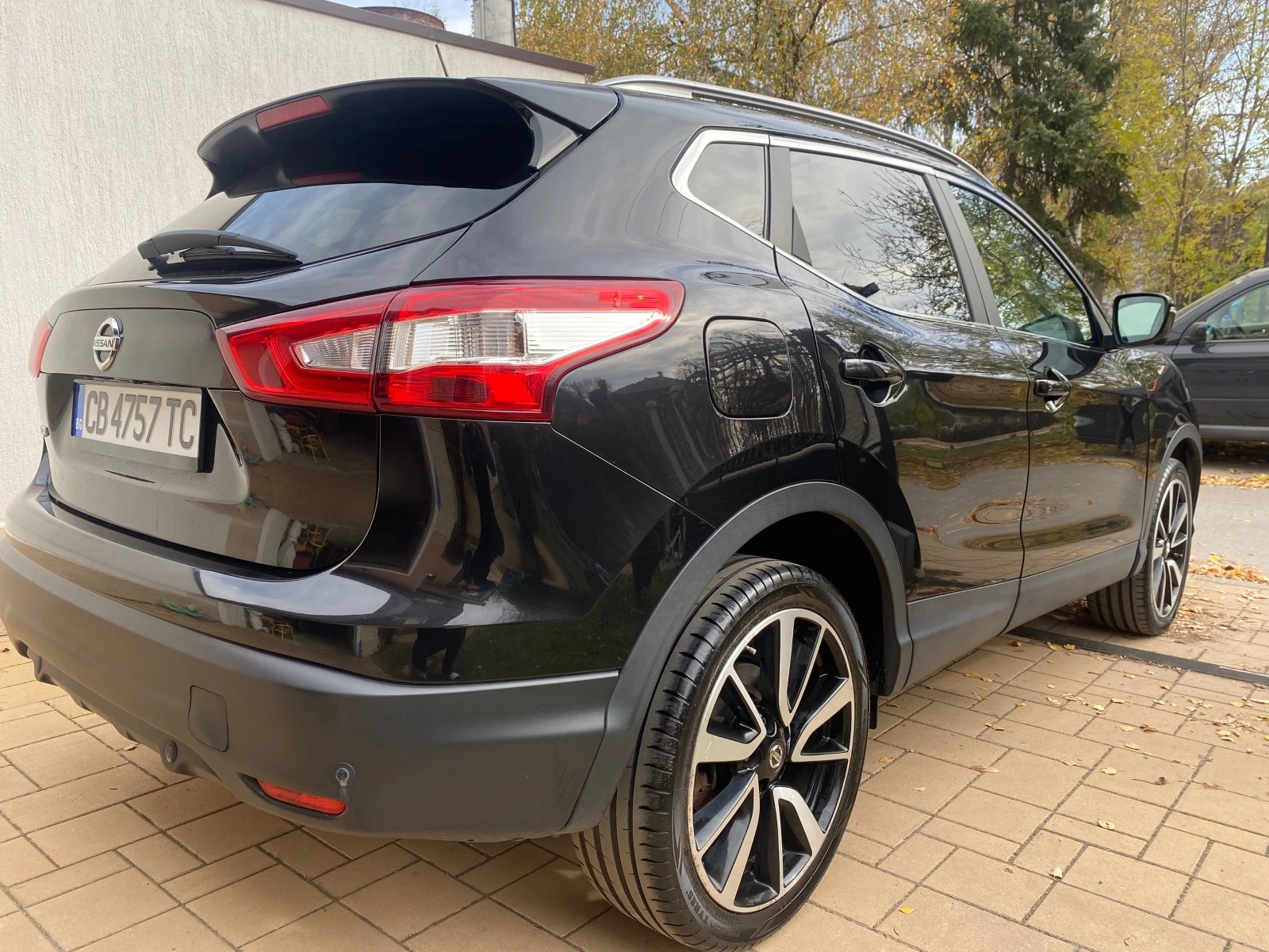 Nissan Qashqai 1.2 Dig Tekna - изображение 2