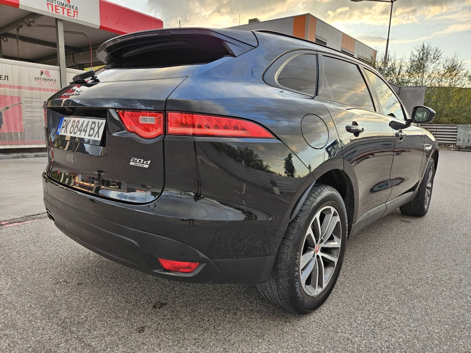 Jaguar F-PACE AWD/F1 - изображение 6