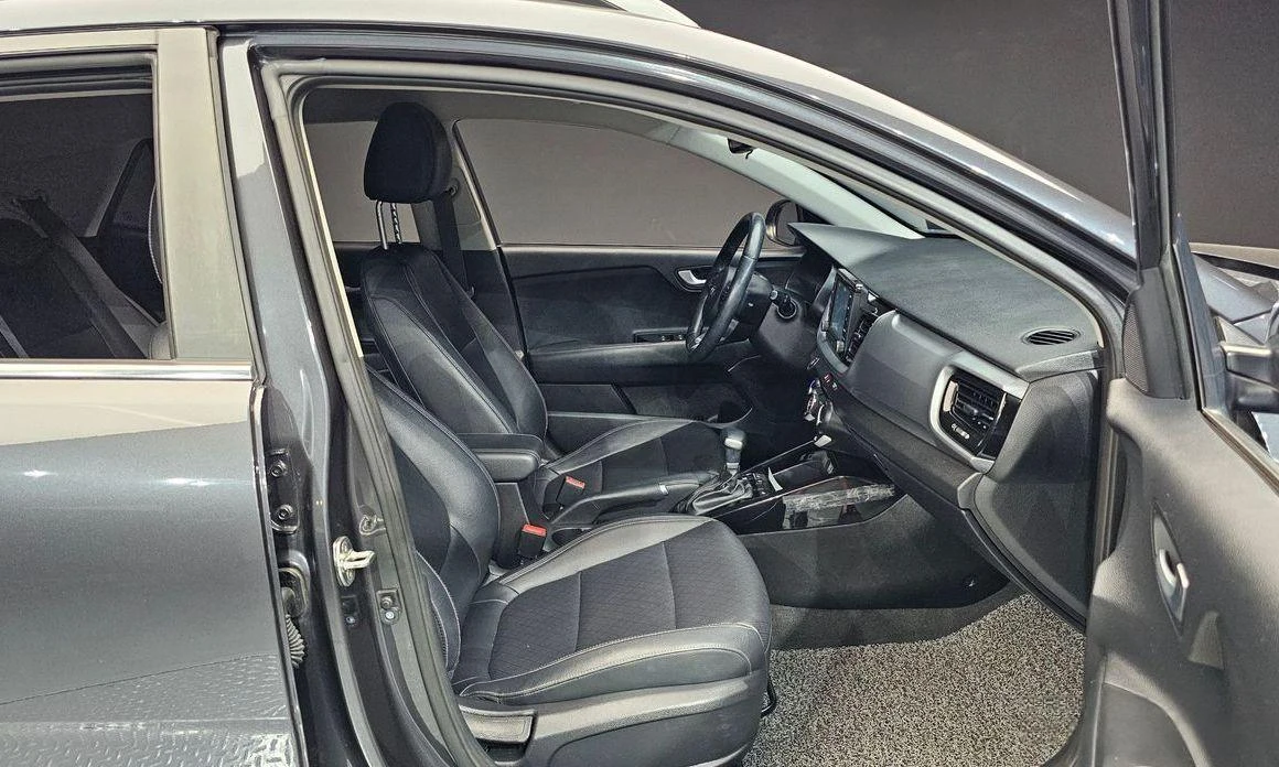 Kia Stonic Diesel 1.6 Trendy * -   *  | Mobile.bg   10