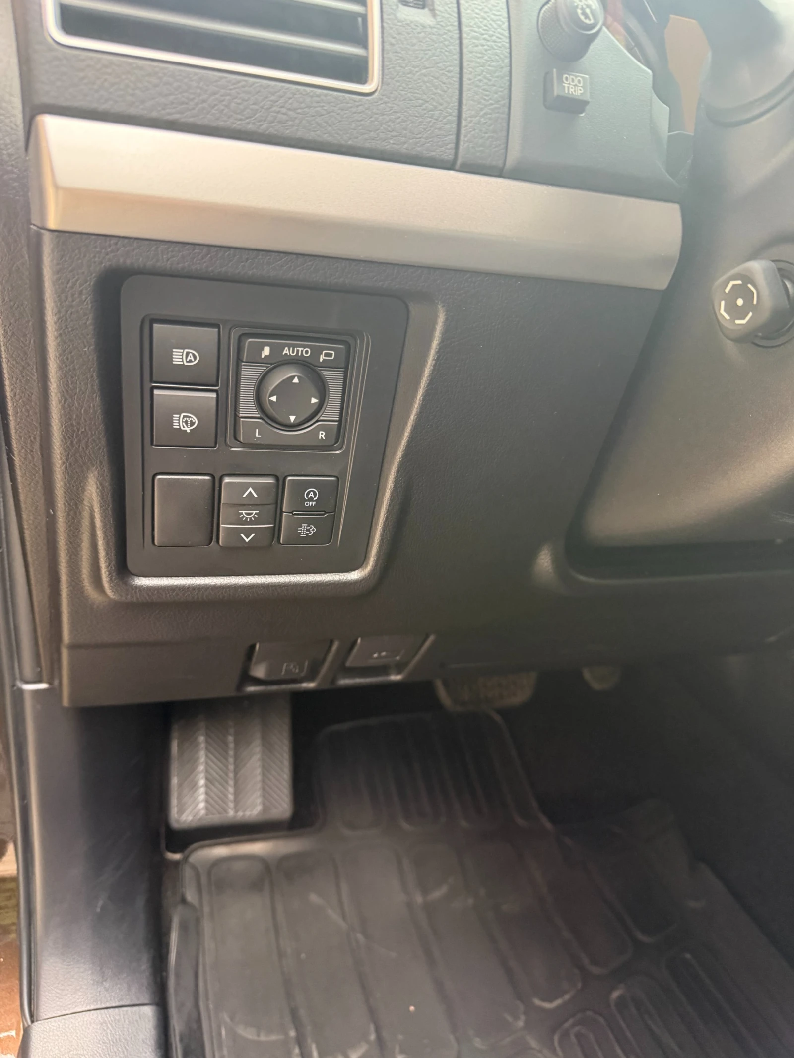 Toyota Land cruiser 150  BLACK EDITION - изображение 6