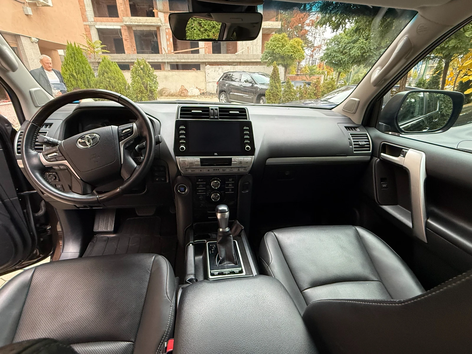 Toyota Land cruiser 150  BLACK EDITION | Mobile.bg   13