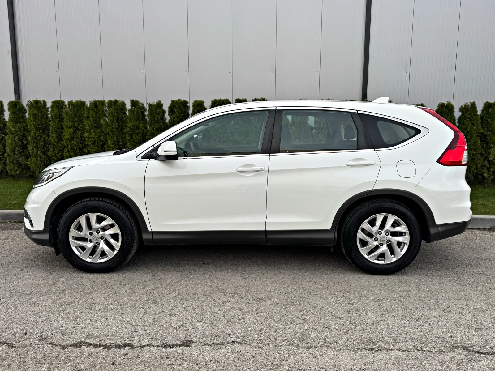 Honda Cr-v 1.6i-DTEC/Facelift/ШВЕЙЦАРИЯ!!!, снимка 4 - Автомобили и джипове - 54033813