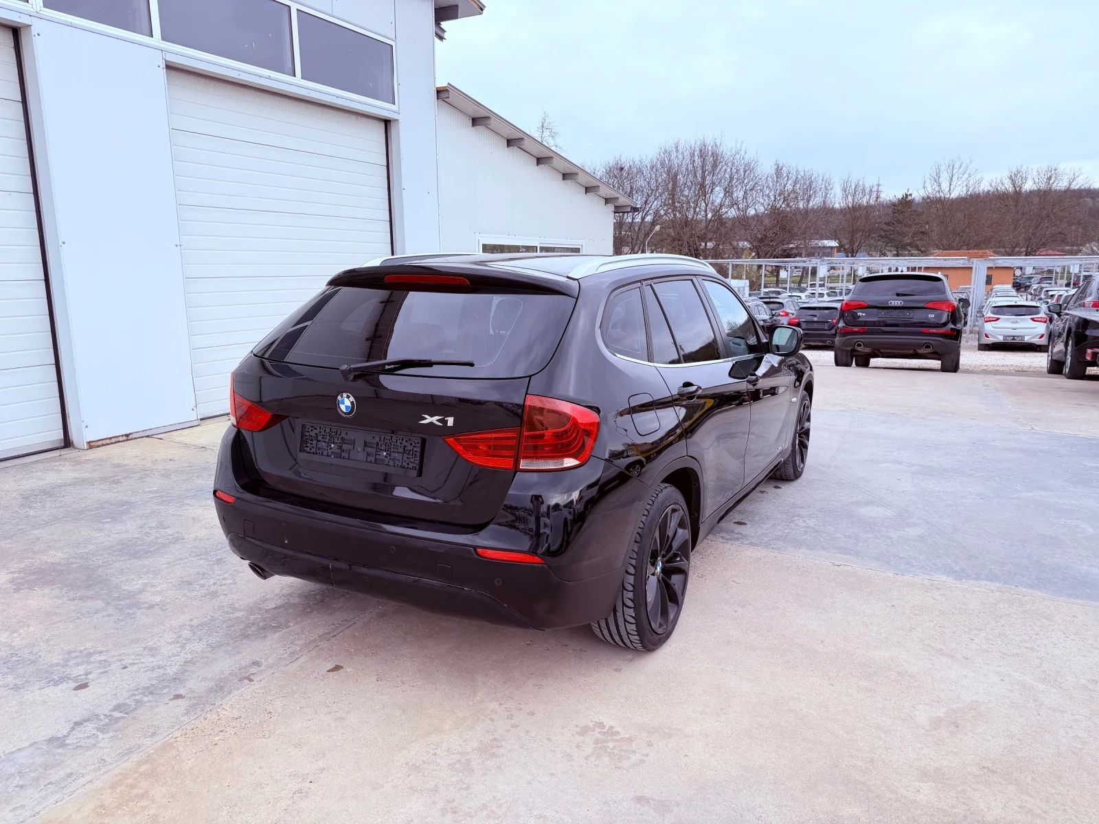 BMW X1 2.3d 204k.c* Xdive* Navi* UNIKAT* , снимка 14 - Автомобили и джипове - 54146288