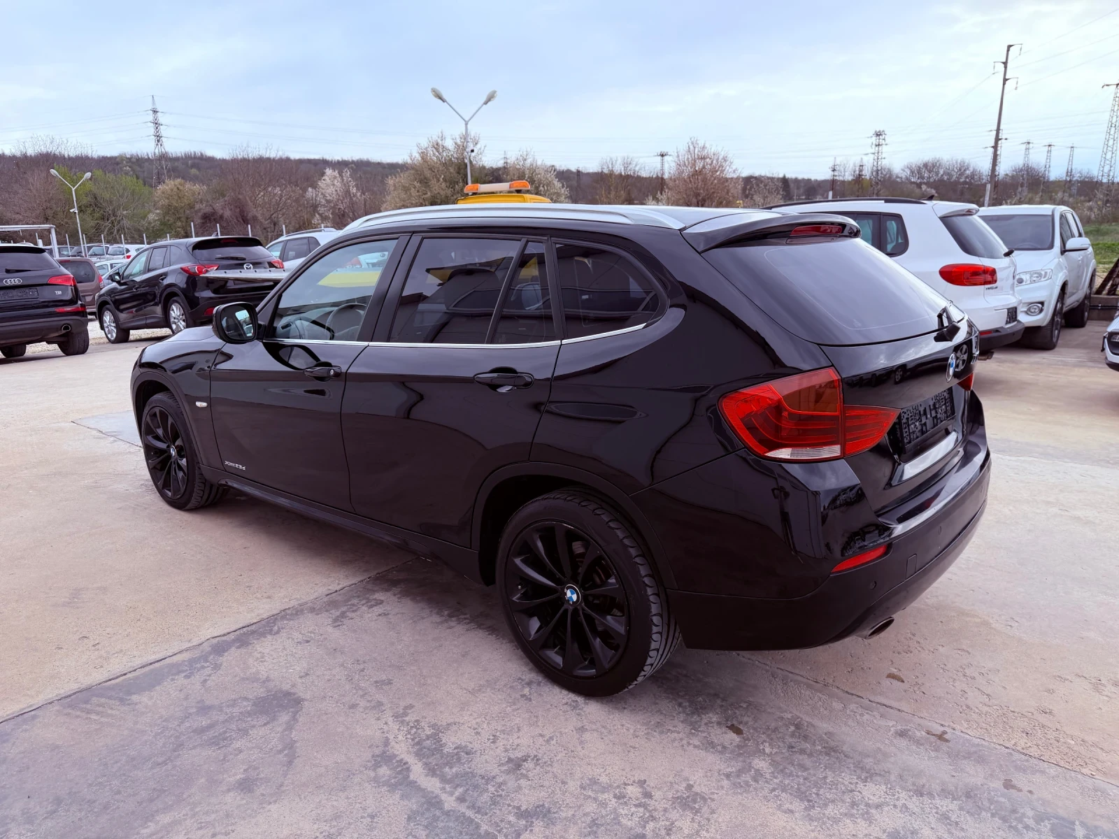 BMW X1 2.3d 204k.c* Xdive* Navi* UNIKAT* , снимка 4 - Автомобили и джипове - 54146288