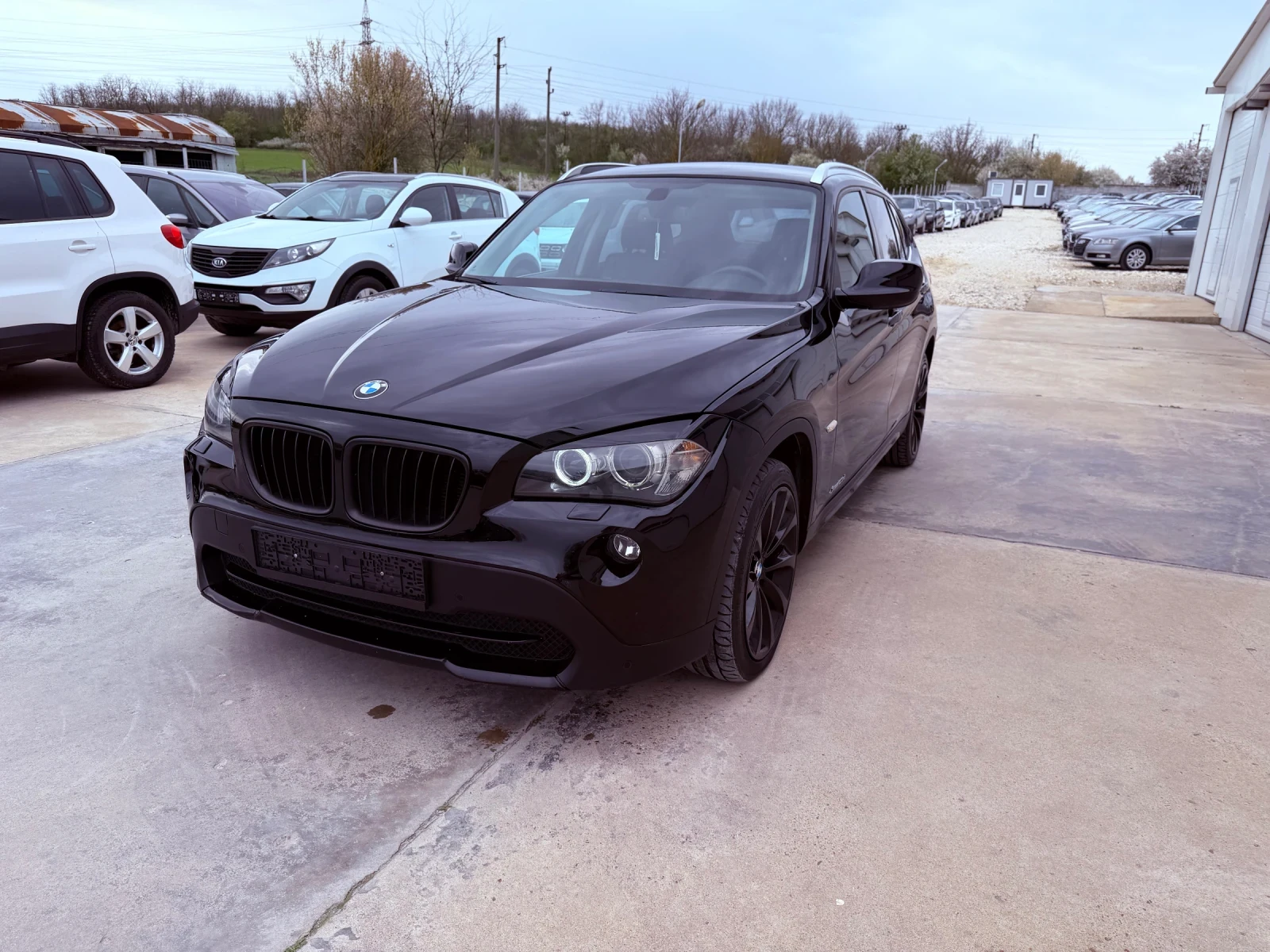 BMW X1 2.3d 204k.c* Xdive* Navi* UNIKAT* , снимка 2 - Автомобили и джипове - 54146288