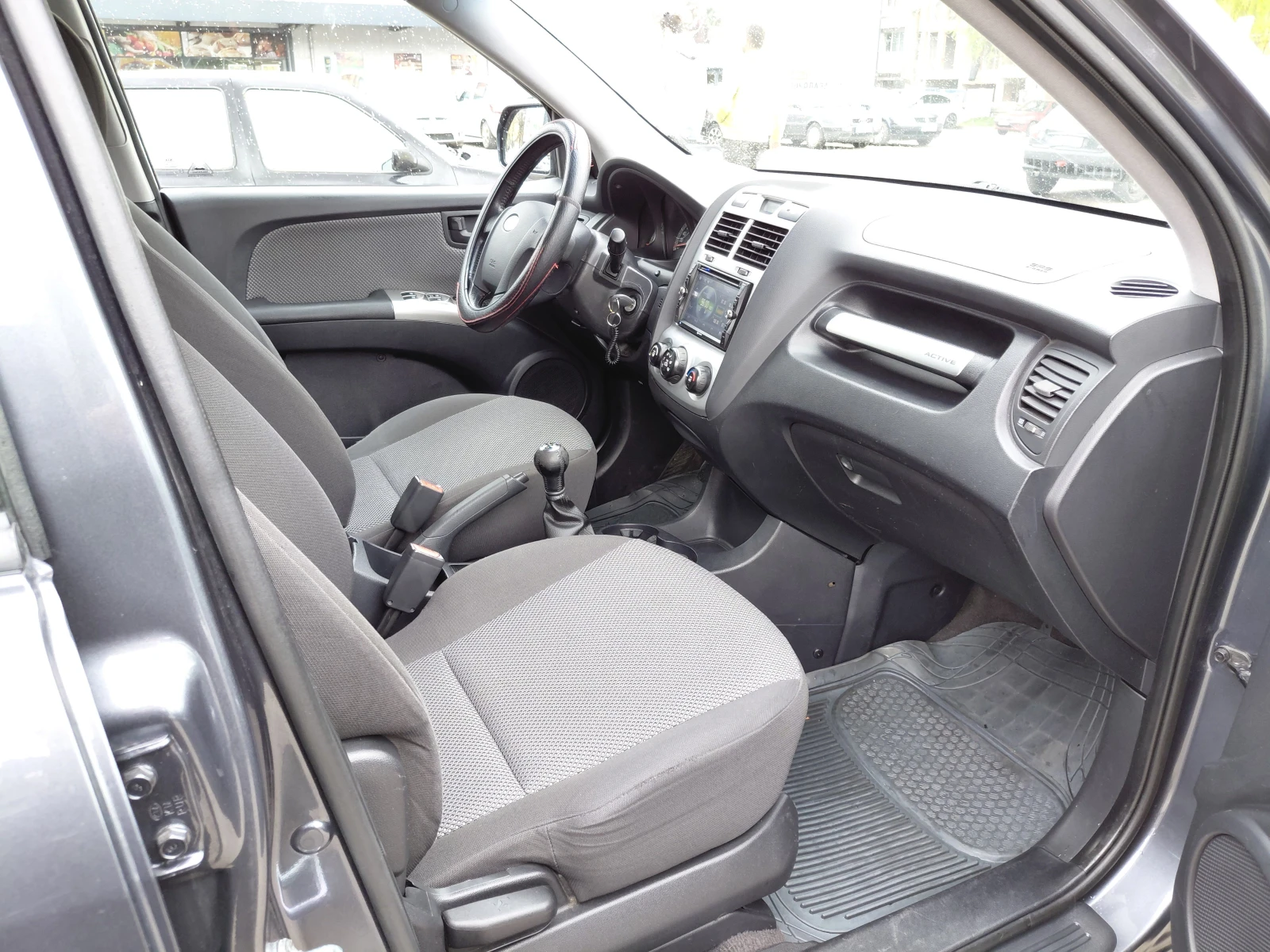 Kia Sportage, снимка 11 - Автомобили и джипове - 54573495
