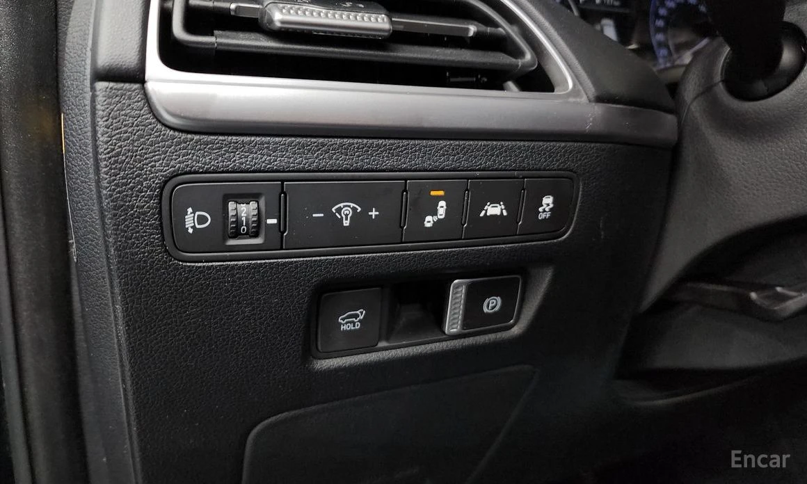 Hyundai Palisade 3.8i Exclusive 4x4* ПОДГРЕВ* ОБДУХВАНЕ* DISTRONIC*, снимка 13 - Автомобили и джипове - 54240544