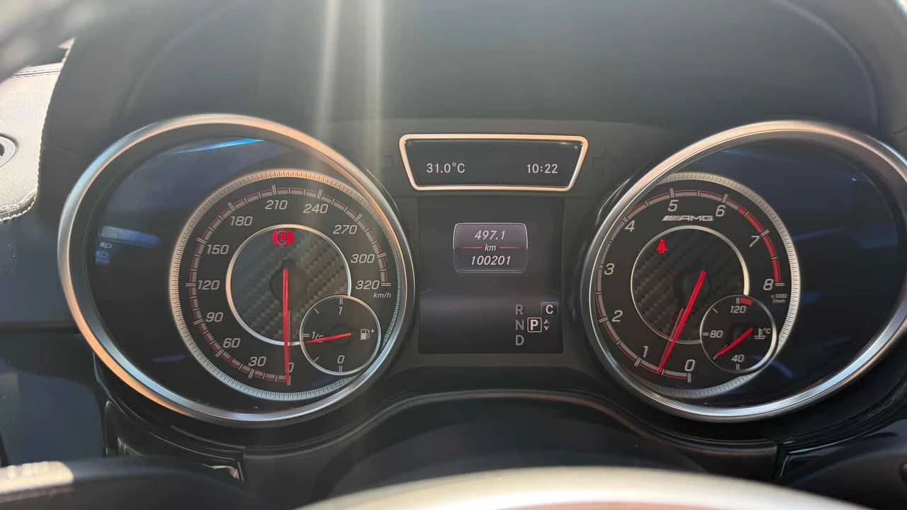 Mercedes-Benz GLE 63 S AMG ПОДГРЕВИ * ПАНО * KEYLESS * ОБДУХВАНЕ * CARFAX, снимка 8 - Автомобили и джипове - 54611441