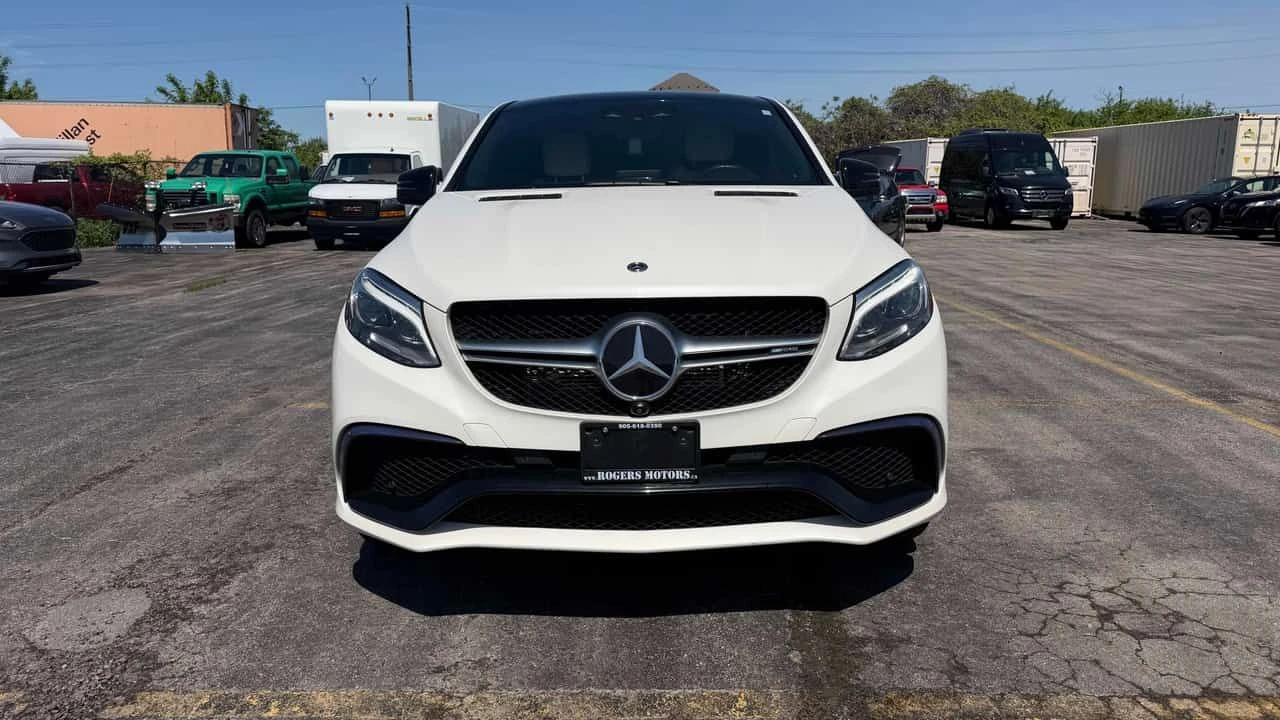Mercedes-Benz GLE 63 S AMG ПОДГРЕВИ * ПАНО * KEYLESS * ОБДУХВАНЕ * CARFAX, снимка 6 - Автомобили и джипове - 54611441