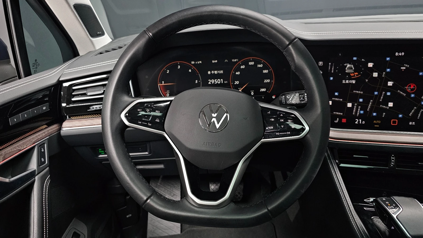 VW Touareg | АВТОКРЕДИТ БЕЗ ПЪРВОНАЧАЛНА ВНОСКА | , снимка 11 - Автомобили и джипове - 55278385