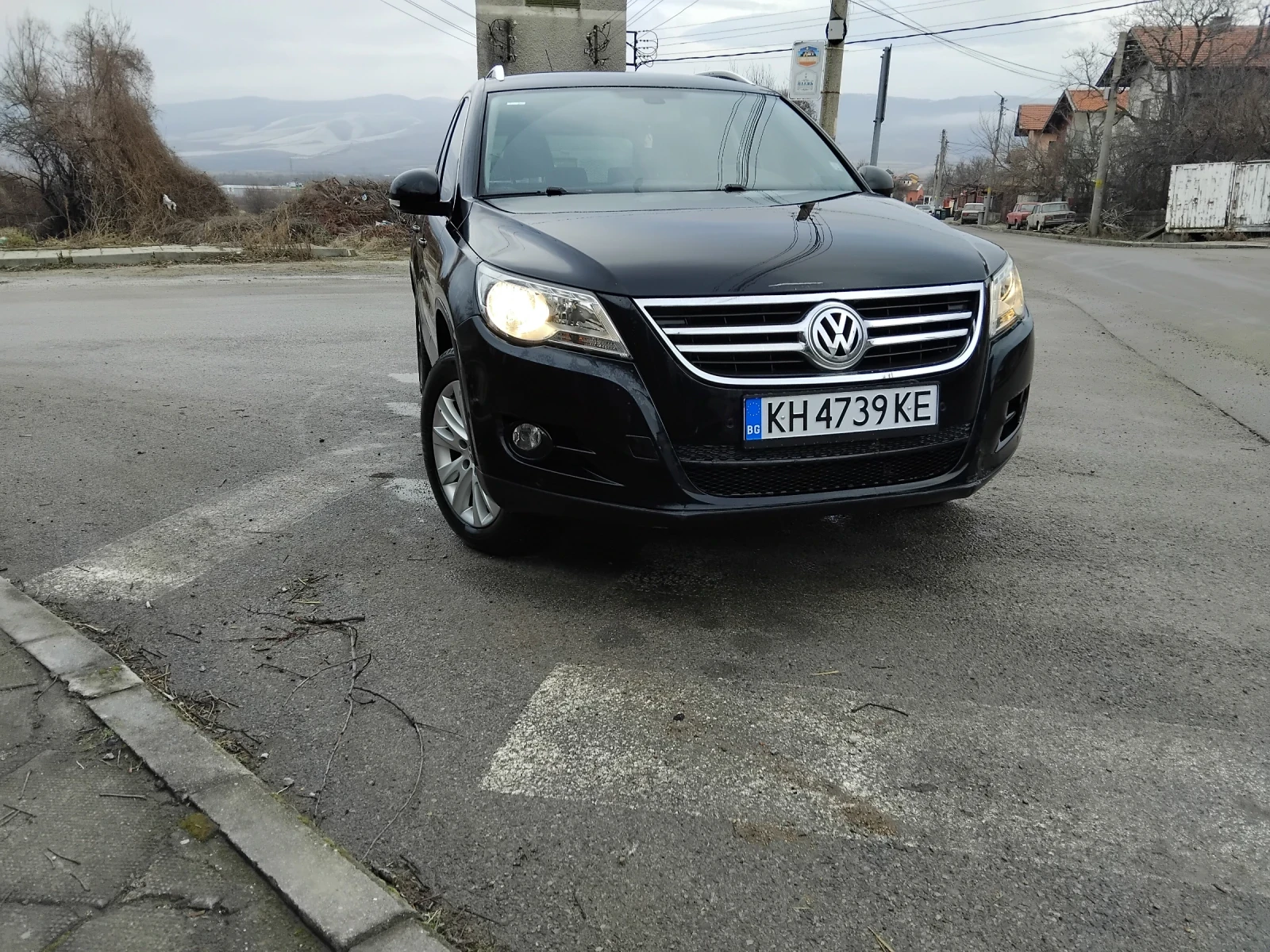 VW Tiguan, снимка 4 - Автомобили и джипове - 55514358