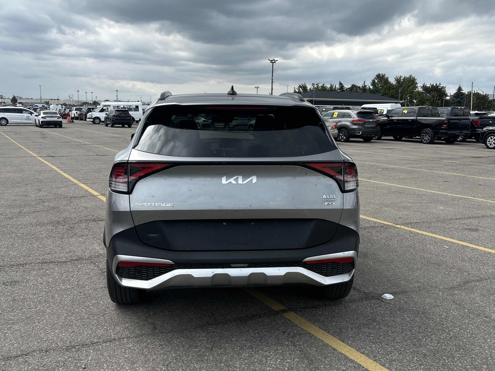 Kia Sportage EX / Автокредит, снимка 4 - Автомобили и джипове - 56202199