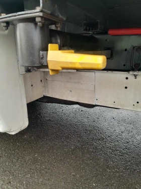 Ford Transit 2.4, снимка 10 - Бусове и автобуси - 53659816