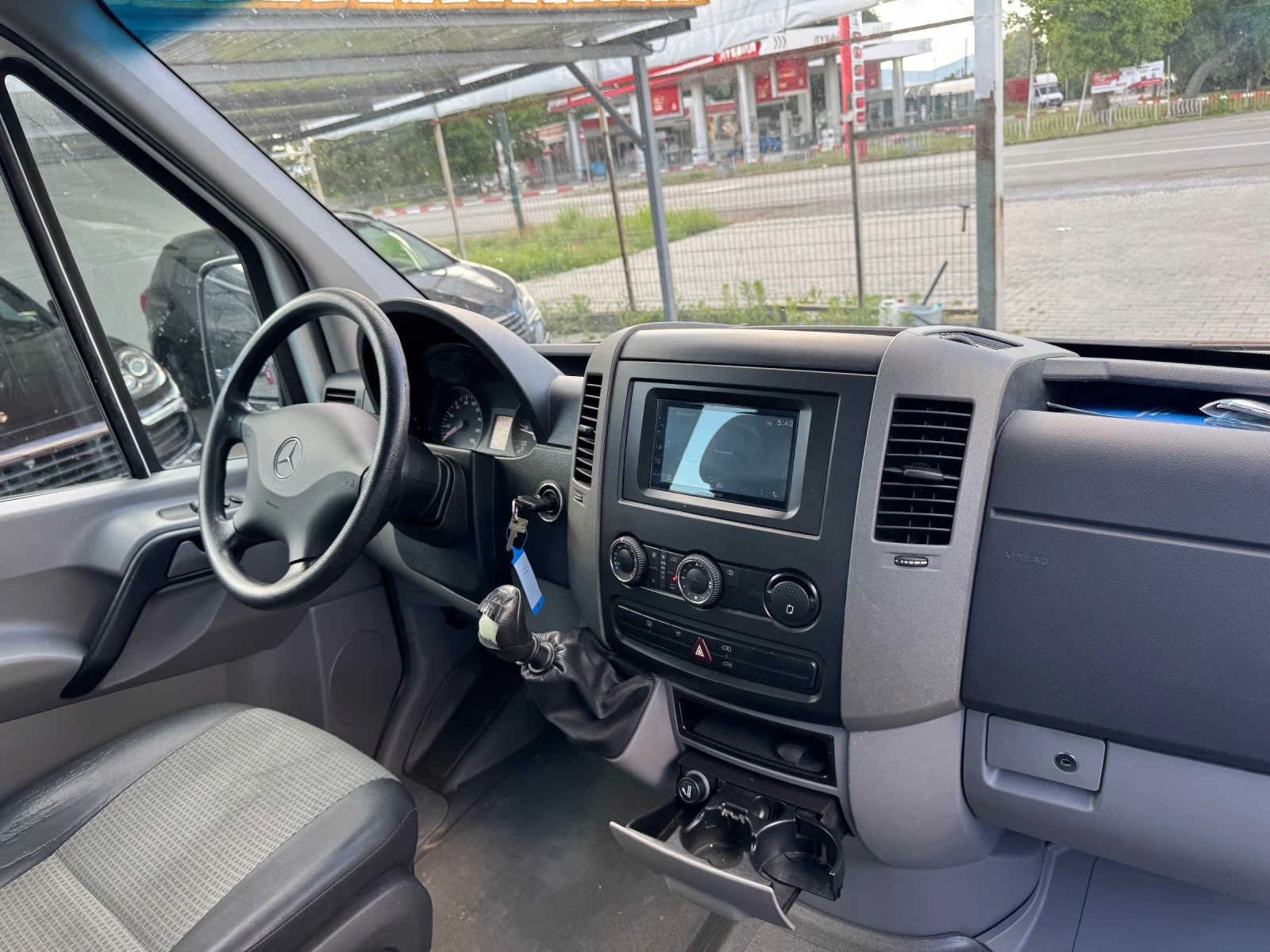 Mercedes-Benz Sprinter 311, снимка 7 - Бусове и автобуси - 54967917
