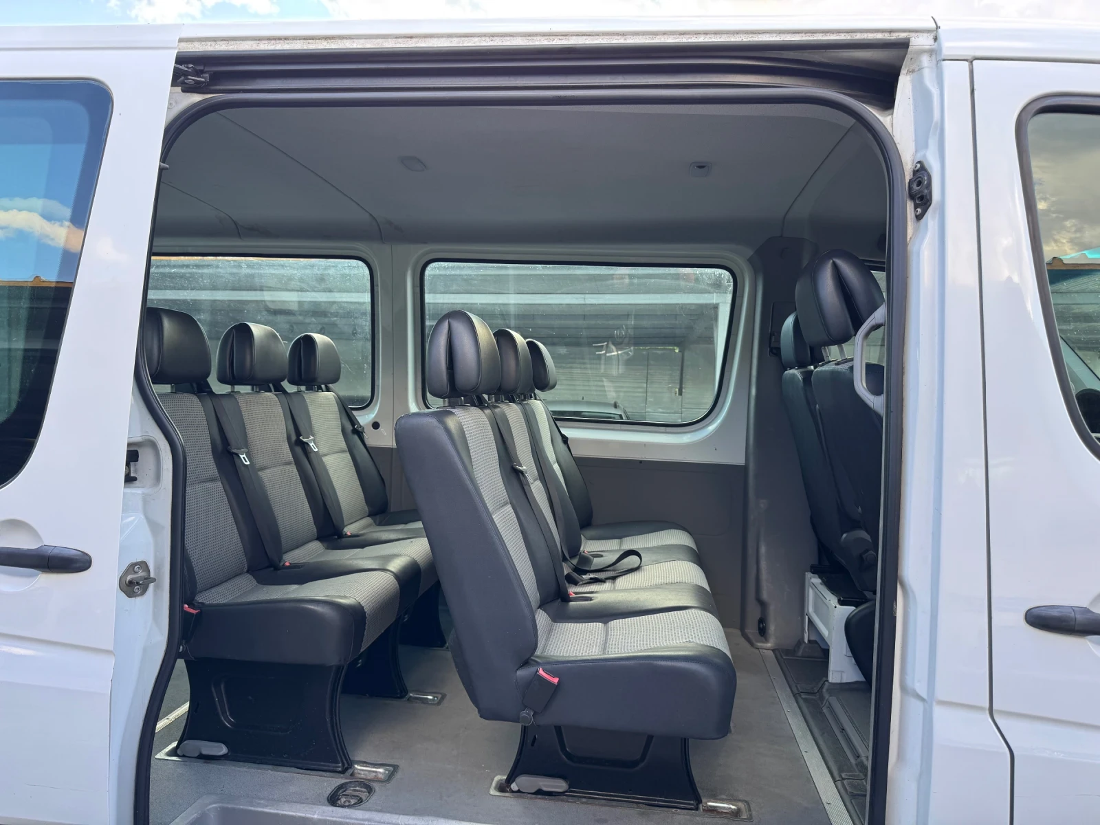 Mercedes-Benz Sprinter 311, снимка 5 - Бусове и автобуси - 54967917