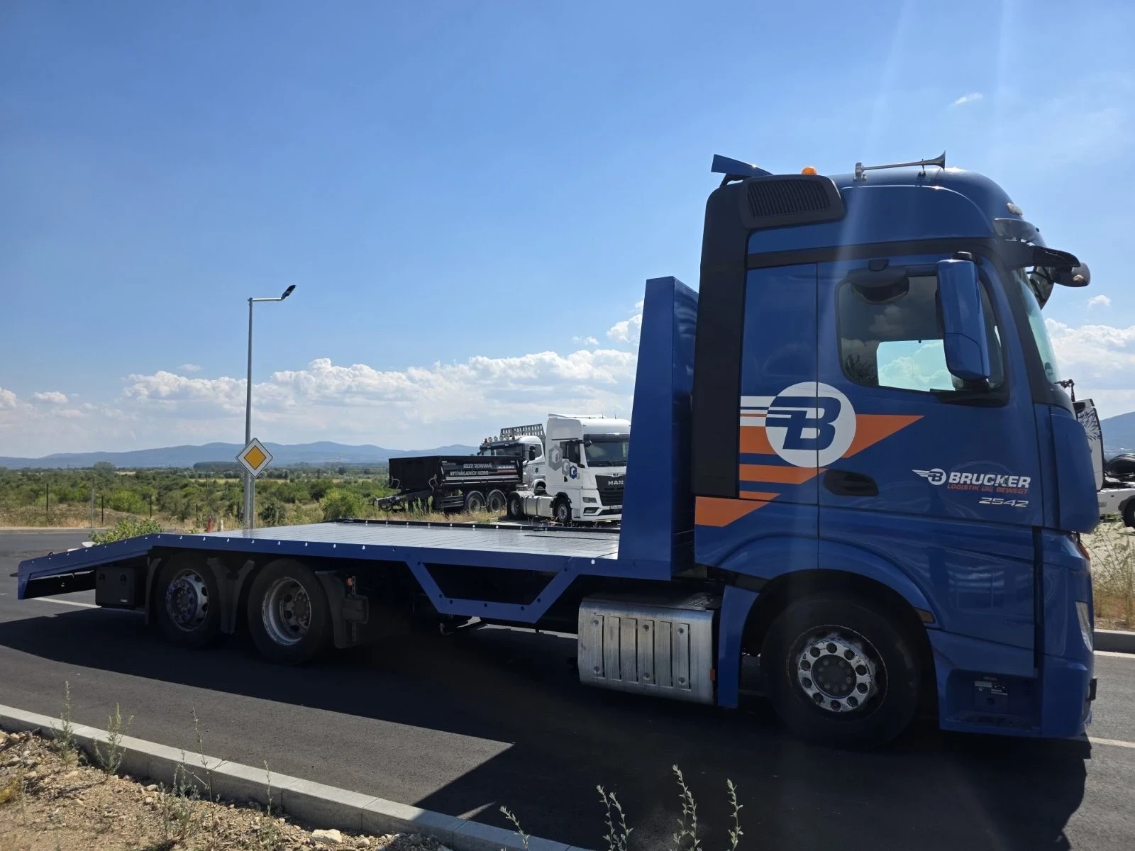 Mercedes-Benz Arocs, снимка 5 - Камиони - 55835107