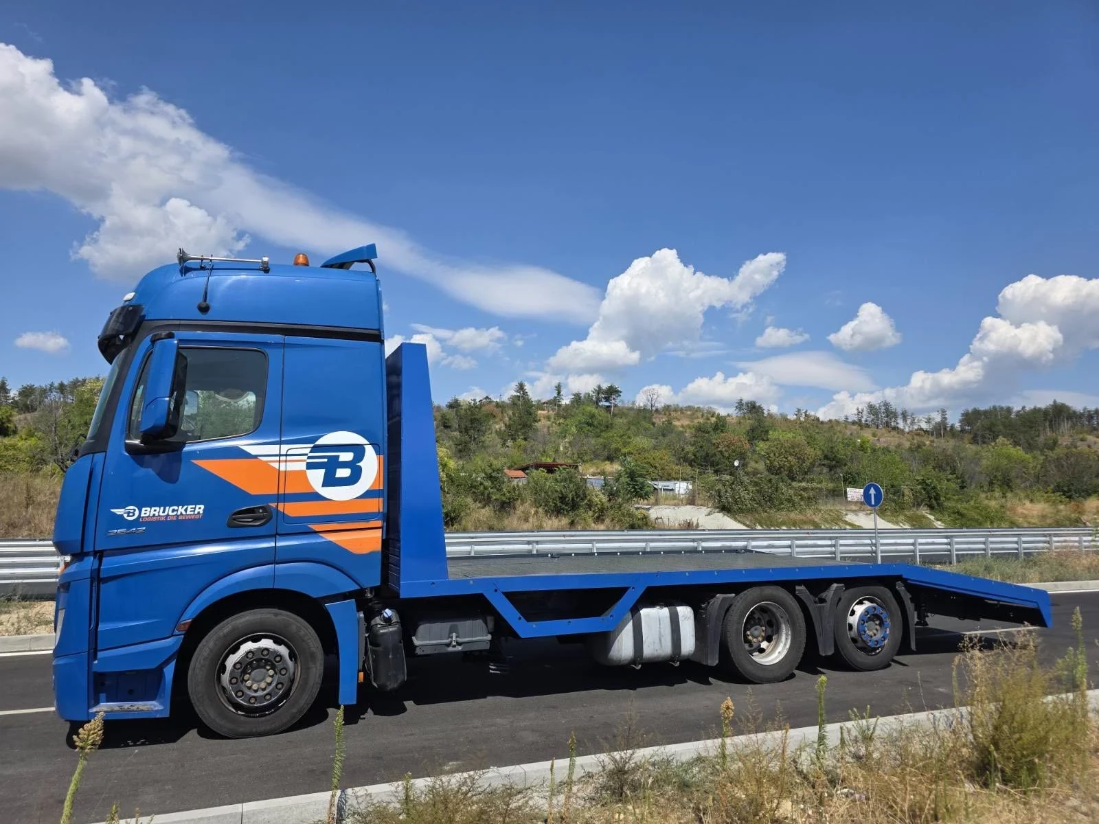 Mercedes-Benz Arocs, снимка 4 - Камиони - 55835107