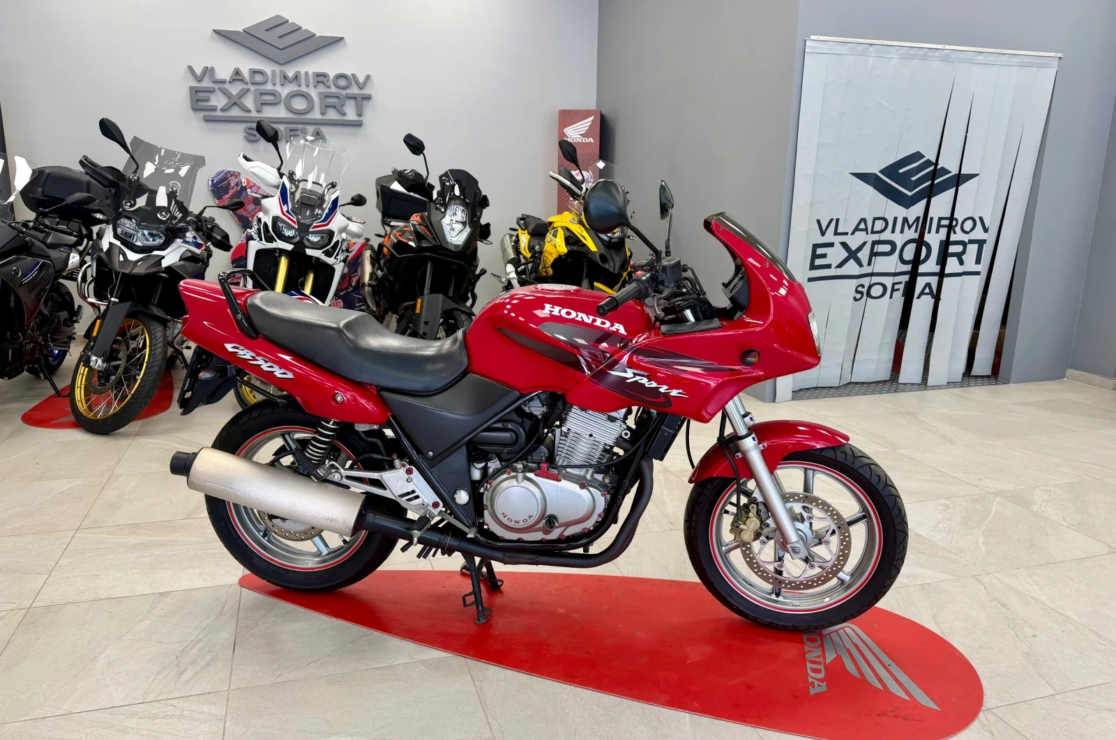 Honda Cb 500 F - 108 евро/месец, снимка 2 - Мотоциклети и мототехника - 54251515