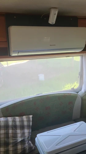 Каравана Adria UNICA 743 + веранда с навес, снимка 12