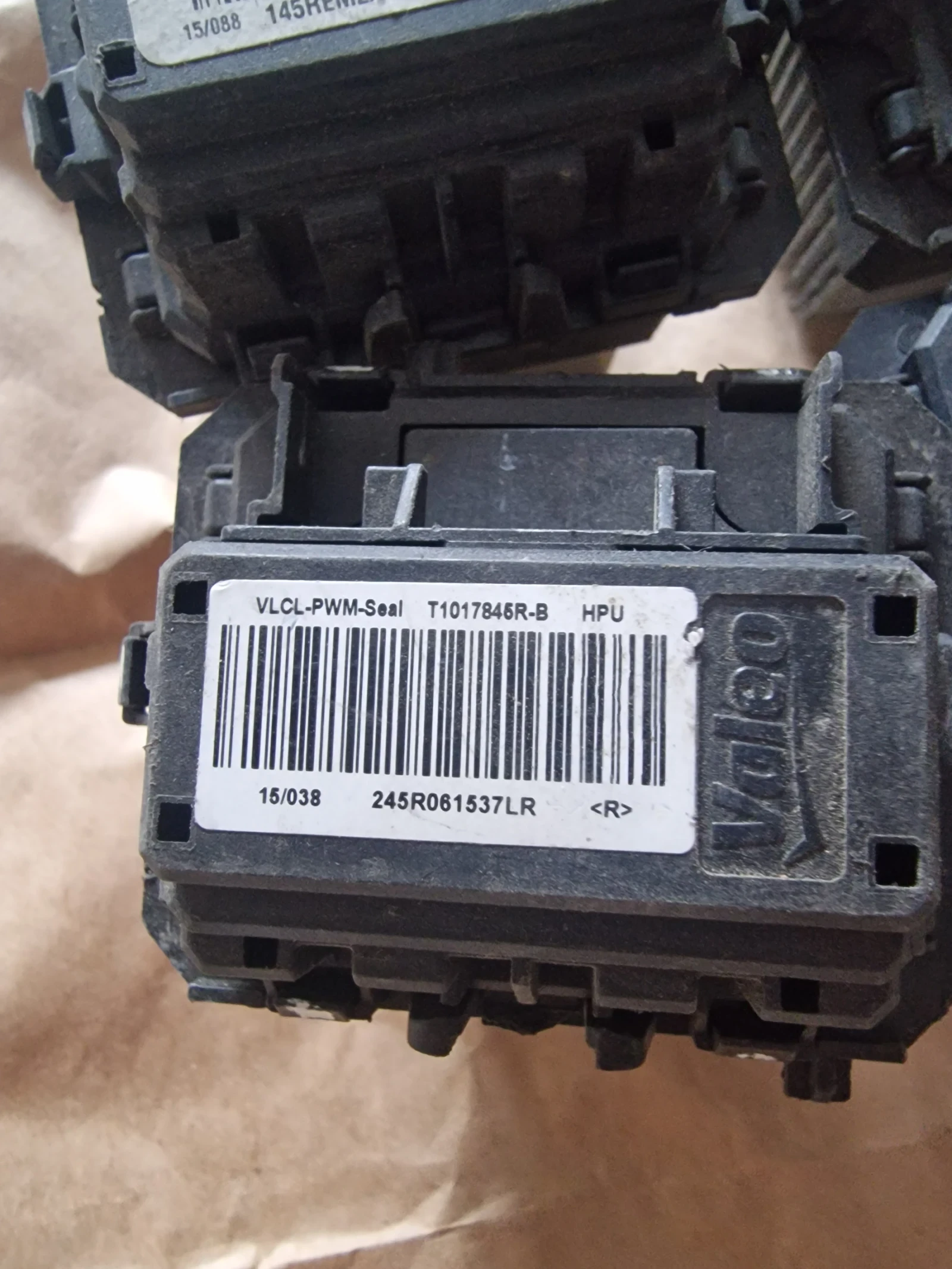 T1017845R-B   ������� ����� RENAULT   VLCL-PWM-SEAL | Mobile.bg � ����������� 4