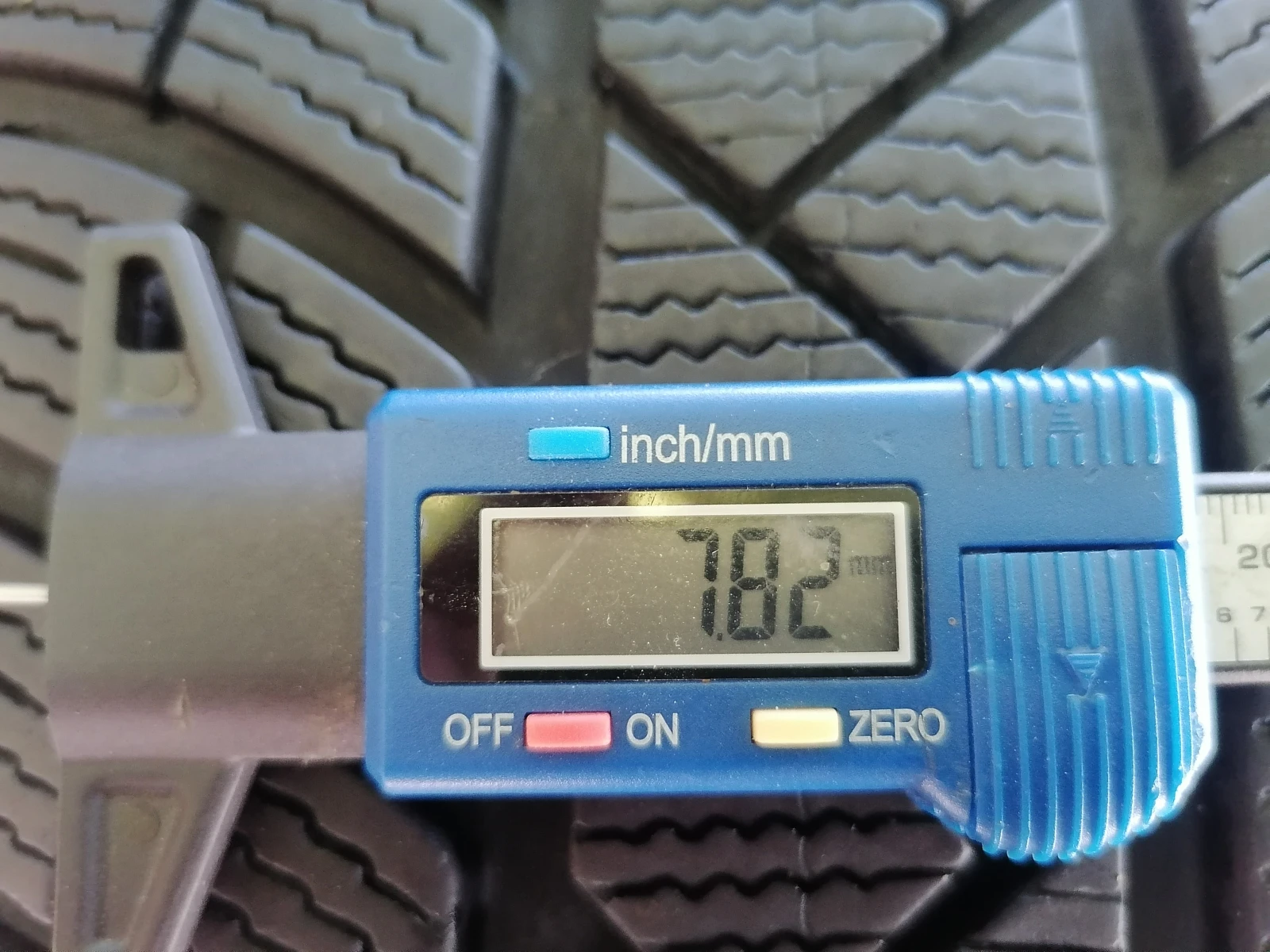 ���� 235/60R18 | Mobile.bg � ����������� 7