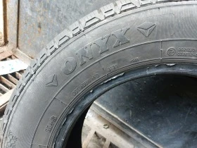 Гуми Зимни 215/65R16, снимка 5 - Гуми и джанти - 40475836