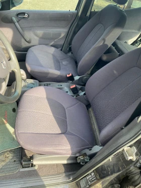 Mercedes-Benz A 170, снимка 8