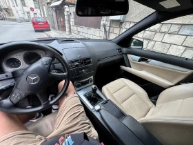 Mercedes-Benz C 220, снимка 8