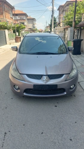 Mitsubishi Grandis Газ/бензин, снимка 1