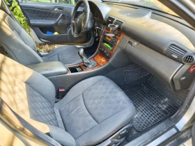 Mercedes-Benz C 220, снимка 6