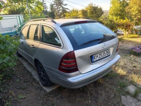 Mercedes-Benz C 220, снимка 4
