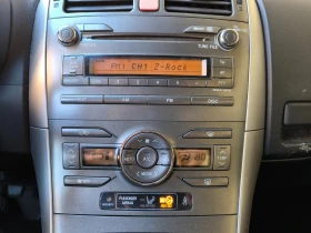 Toyota Auris, снимка 5