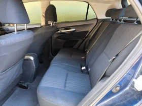 Toyota Auris, снимка 10