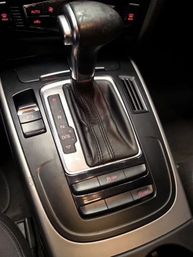 Audi A4 2.0TDI* 143к.с* АВТОМАТ* ТЕМПОМАТ* PORSCHE ZAPAD*  - 8300 € / 16233.39 лв. - 24086078 15