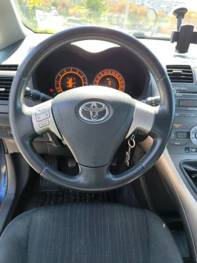 Toyota Auris undefined | Auto.bg — изображение 13