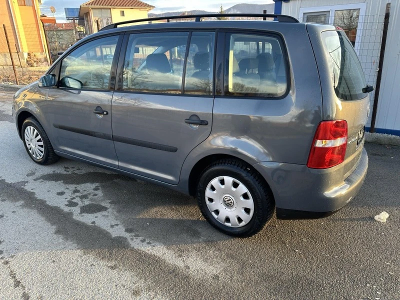 VW Touran 1, 6, снимка 4 - Автомобили и джипове - 47116618