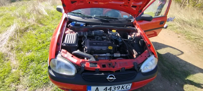 Opel Corsa 1.2, снимка 15 - Автомобили и джипове - 47441624