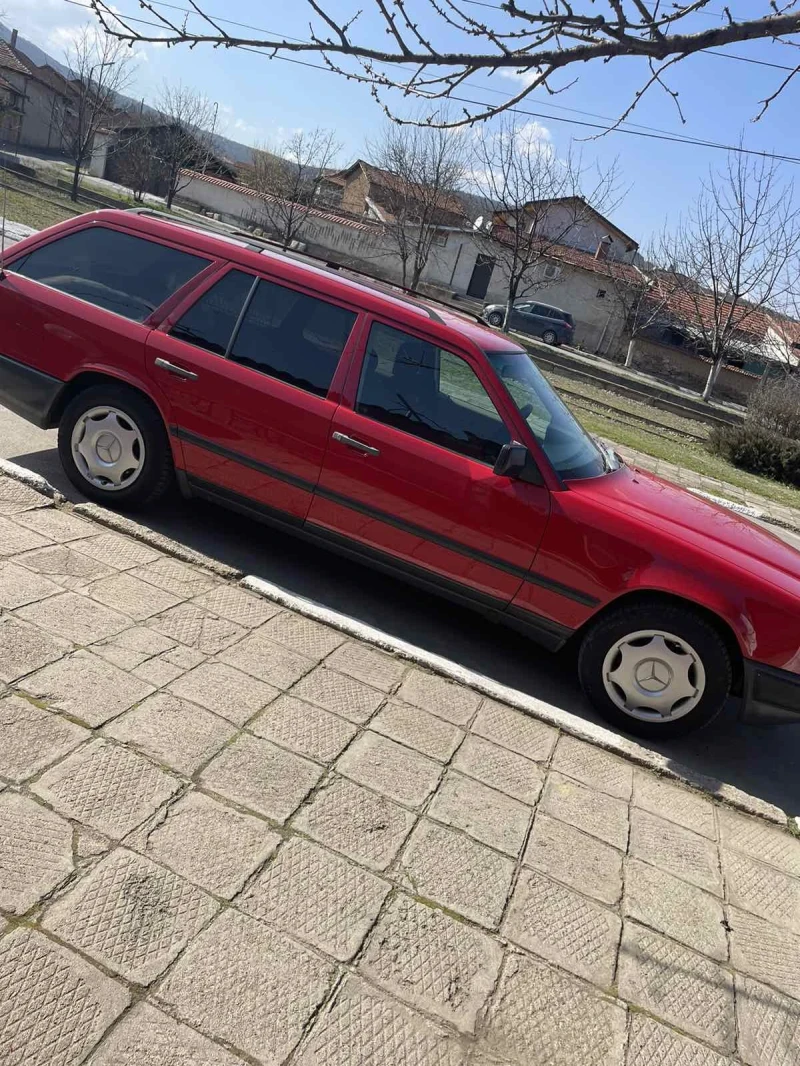 Mercedes-Benz 124 2.3 бензин/газ, снимка 1 - Автомобили и джипове - 48303770