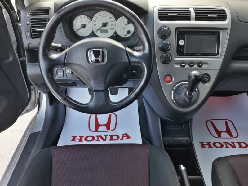 Honda Civic 1.6 VTEC Sport MT, снимка 10 - Автомобили и джипове - 48424112