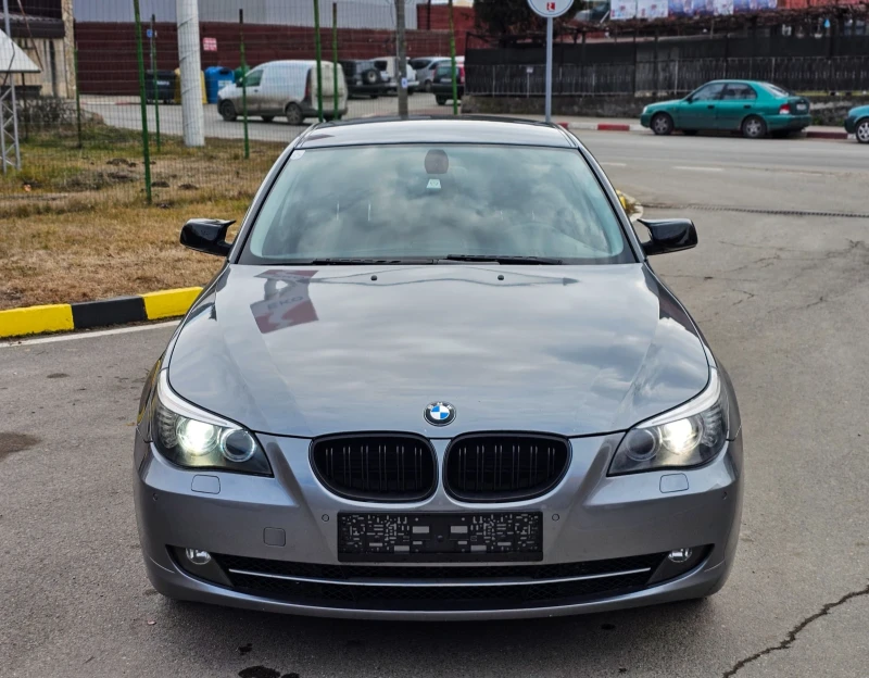 BMW 530 Фейс * Нави * Ксенон, снимка 7 - Автомобили и джипове - 48691526