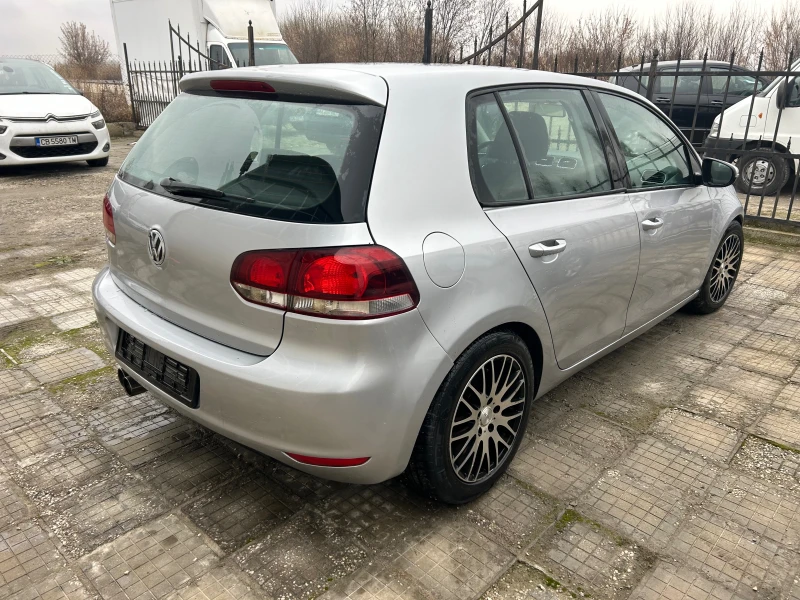 VW Golf 1.4 турбо, снимка 5 - Автомобили и джипове - 49154593