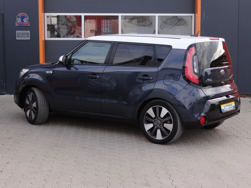Kia Soul 1.6 GDI-132k.c. /Navi/Xenon/Camera/Lpg-BRC/Euro-5/, снимка 3 - Автомобили и джипове - 51845561
