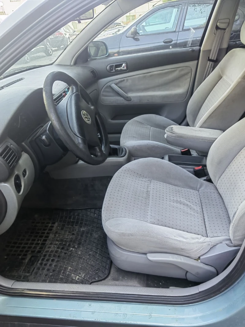 VW Passat, снимка 4 - Автомобили и джипове - 52422307