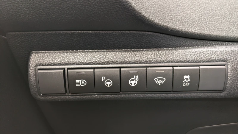 Toyota Corolla Lounge, снимка 9 - Автомобили и джипове - 52488530