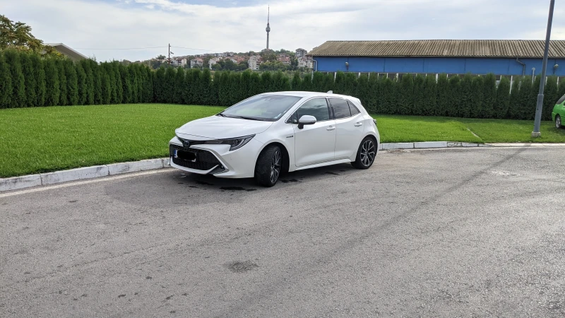 Toyota Corolla Lounge, снимка 4 - Автомобили и джипове - 52488530