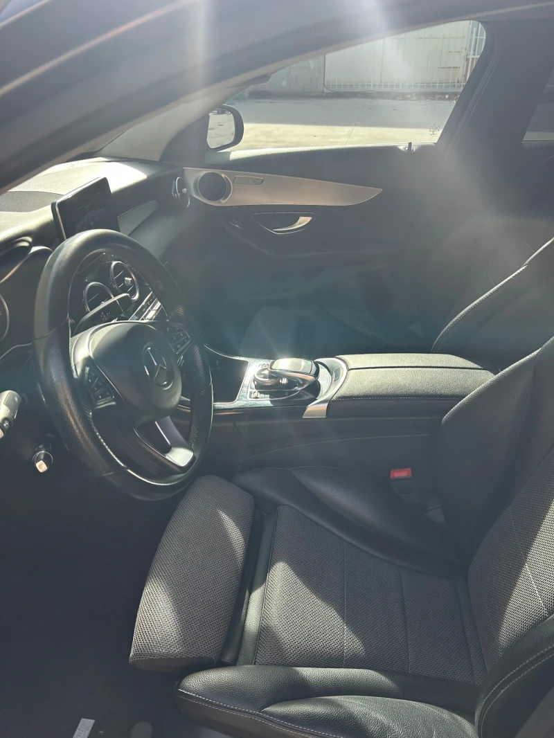 Mercedes-Benz C 200, снимка 14 - Автомобили и джипове - 52597805